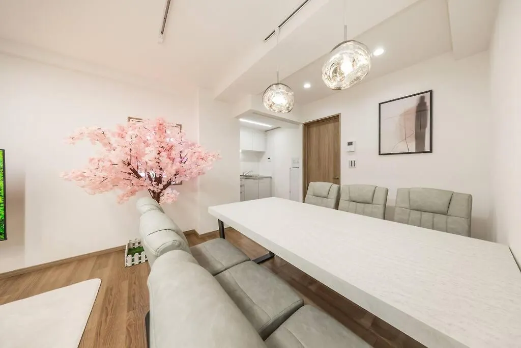 Apartment 渋谷駅電車1分 恵比寿駅徒歩2分 85平米最大6名 東京 新宿 上野 銀座 池袋 築地直通 Tokyo Japan