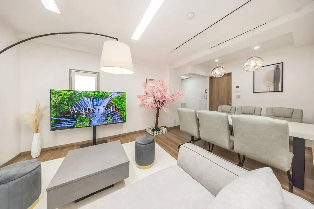 Apartment 渋谷駅電車1分 恵比寿駅徒歩2分 85平米最大6名 東京 新宿 上野 銀座 池袋 築地直通 Tokyo Japan